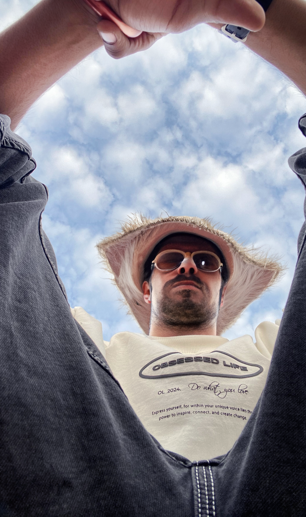 Essence Tee – Off White